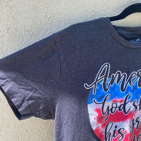 Patriotic shirt for the 4th of July - Picture 2 of 3